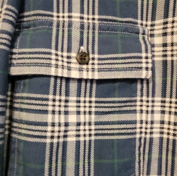 Men's Flannel - Picture 5 of 9